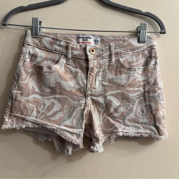 abercrombie kids Other - Abercrombie Kids Girls Swirl Print High Rise Midi Shorts Pink Gray